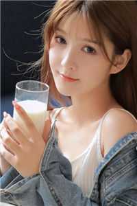 顾臻褚容写的小说爱似风絮零落间