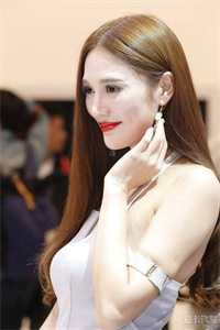 发现老公频频跟异性讨论人生后,我跟婆婆的小男友联手了前文+