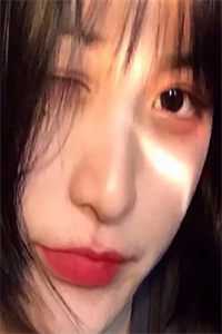 为哄白月光儿子，夫君把我扔到水牢喂鲨鱼完整版