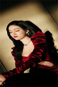 婚礼现场，老公要跟白月光先结婚完结+番外