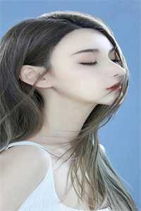 儿子被弄瞎眼，妻子竟维护仇人女儿免费