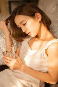 不如怜取眼前人(乔若妤沈寒川)