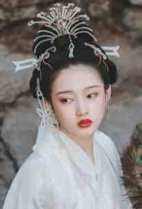我离婚回龙族后，他慌了畅读