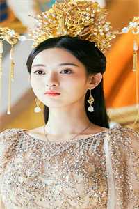 灵蛇圣女祭天后，孔雀夫君悔疯了全文无删减