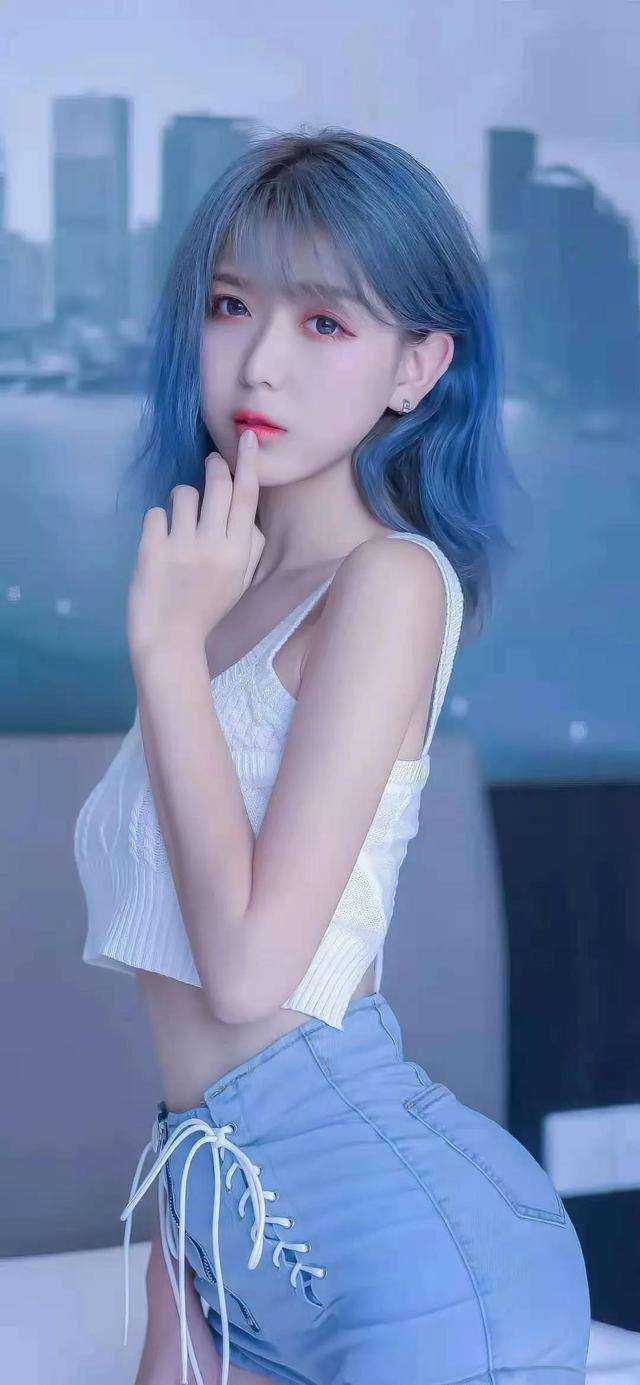 觉醒八零，村花踹营长一心自强爆款宝藏