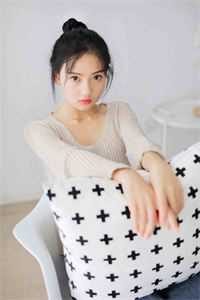 万人嫌庶女自焚离开后，亲王父子悔疯了全局