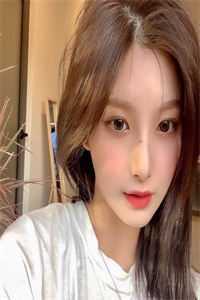 撞入霸总怀，我狠狠拿捏了他的心小说徐漪沅贺岁聿完结版