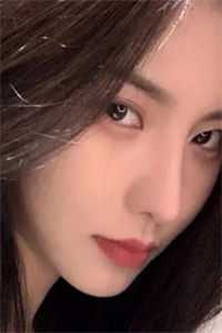 和吸血鬼家人断亲后，他们却疯了广告