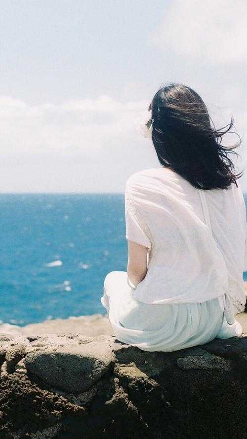 重生后，手撕卖女求荣的母妃全局
