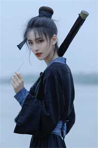 他的私生子，只比我死去的儿子小一岁无删减+无广告