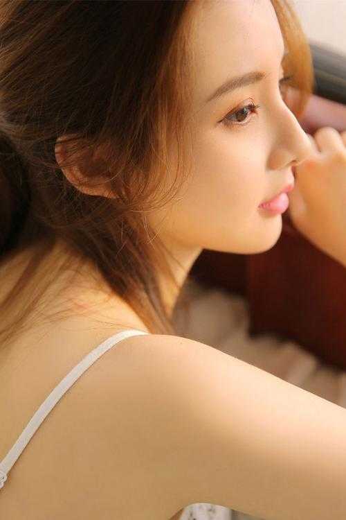 贬妻为妾后，爱我入骨的男人悔疯了裴烨楚玉璃番外