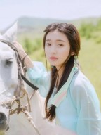 犟种穿越女惨死九十八次后，系统崩溃了已完结版