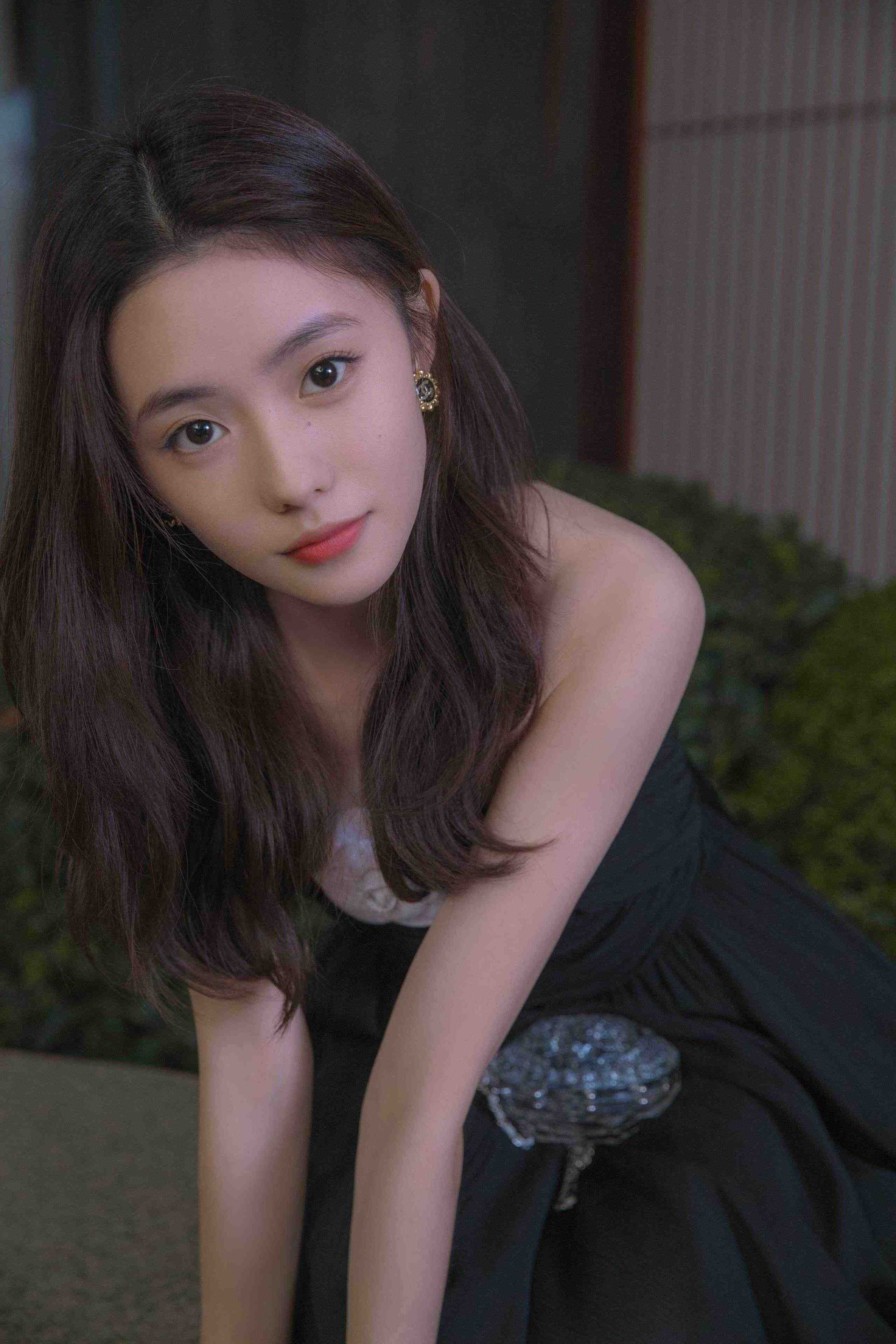 穿越成反派后,他暴击男主叶昊古乾最新章节免费阅读