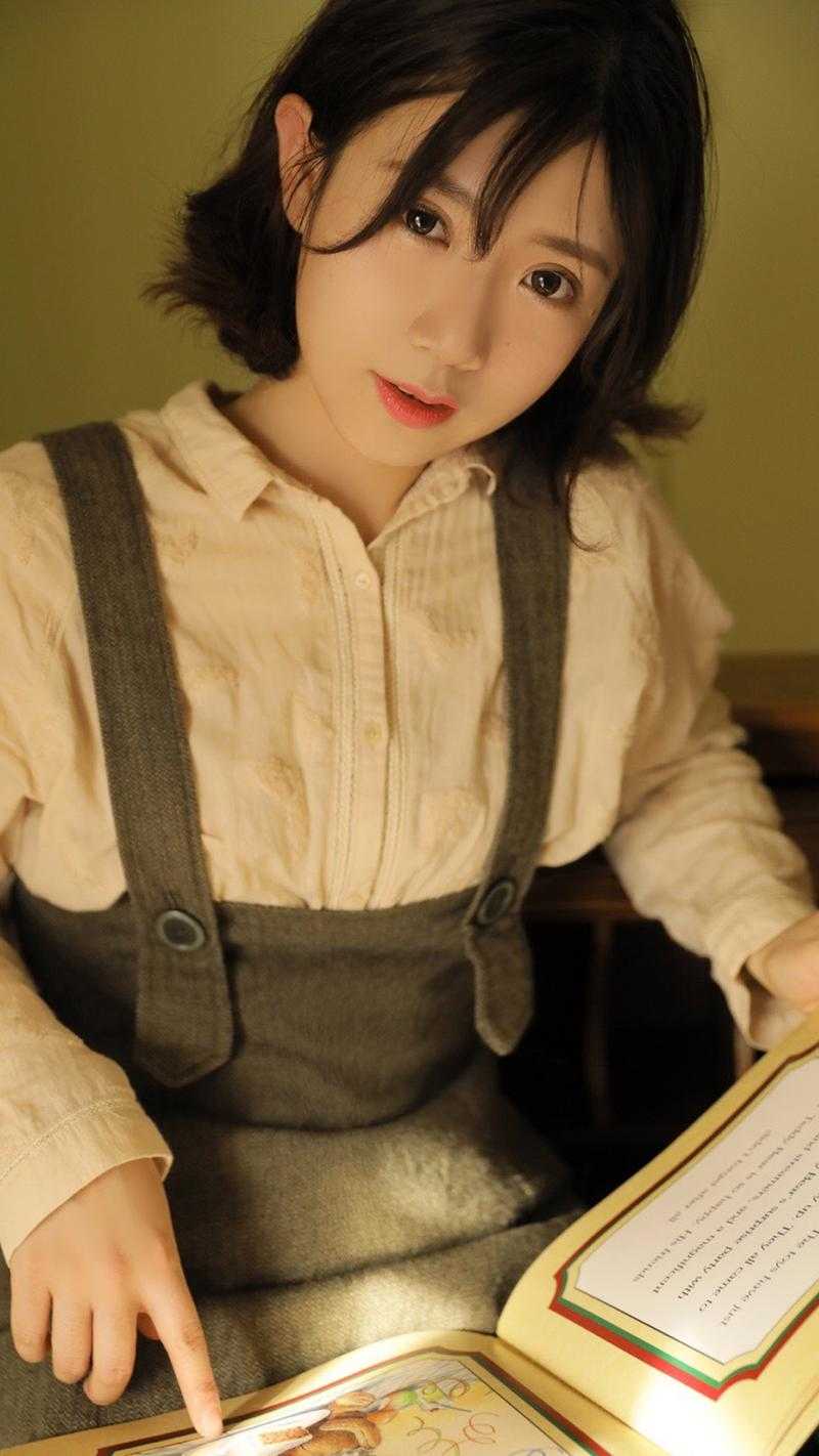我救丈夫八次，他却为装病的女兄弟拍卖我鲛珠小说