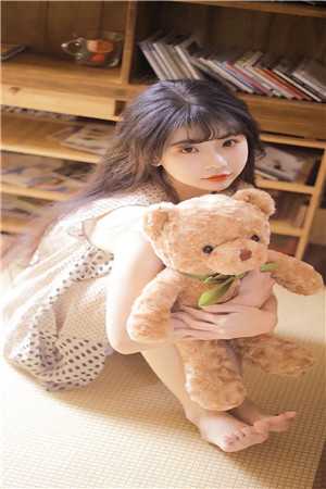 画家相公逼迫我画裸露美人孕图变卖，我不要他了大结局