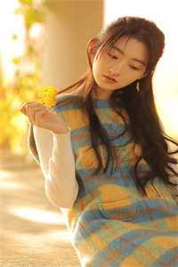 爸爸用我的救命钱养女人,我却拼命护着他广告