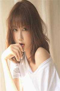 我和儿子去私人海滩，被小白脸挑衅了在线看