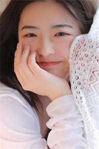 赘婿老公养的女主播想抢女儿最新款劳斯莱斯，我送他俩当苦命鸳鸯畅销巨著