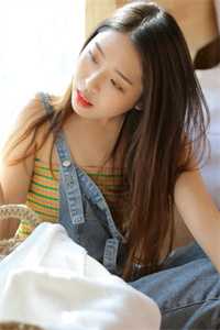 订婚宴未婚夫改娶养妹，我当场改嫁他的残疾大哥推荐