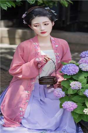 成婚前一天，夫君和通房在婚房练手结局+番外
