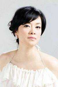 囚疯五年，我在豪门宴上把继子和他未婚妻送入地狱文章