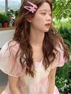 妻子为白月光的儿子，抽干了高考状元女儿的血白月光苗苗小说