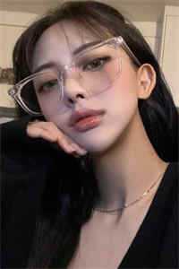 替身妻子三年，离婚那天他才知道我是白月光本人后续+无弹窗